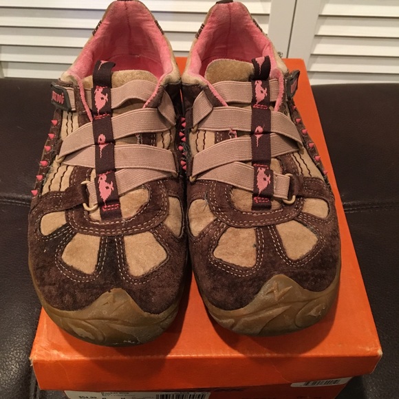 rocket dog pink sneakers